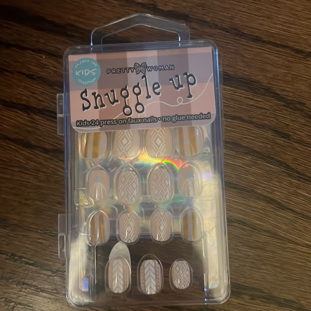 Kids press on nails.